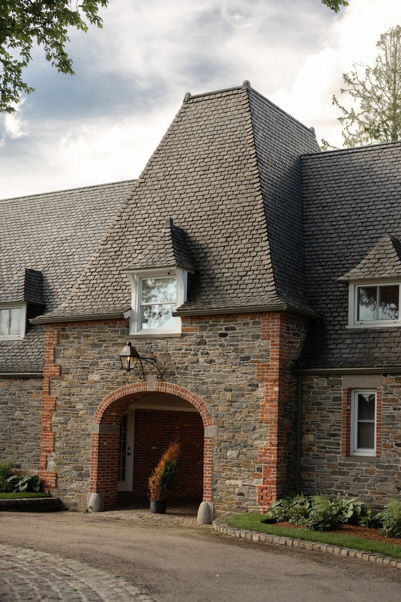 A color-graded look on Goodhue